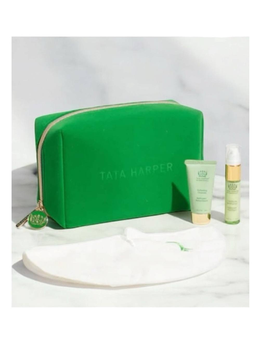 new Tata Harper ♌︎ ︎Ltd Ed Luxe Velvet Skincare Makeup Travel Bag ♌︎ Green